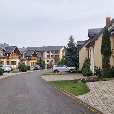 Apartman V Starej Lesnej S Balkonom Stara Lesna Exterior photo